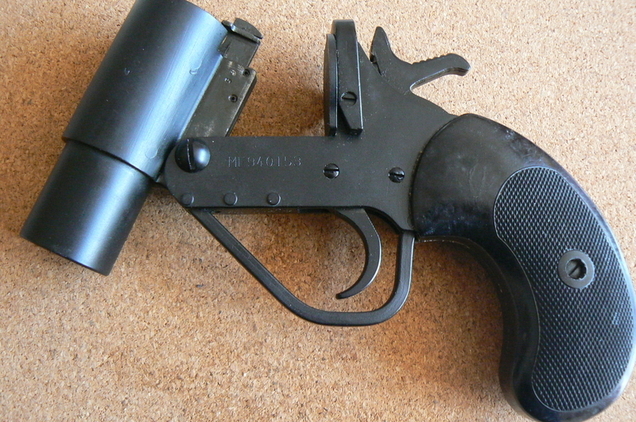 Molins 1 Inch Flare/Very/signal Pistol - {CATEGORY} in 