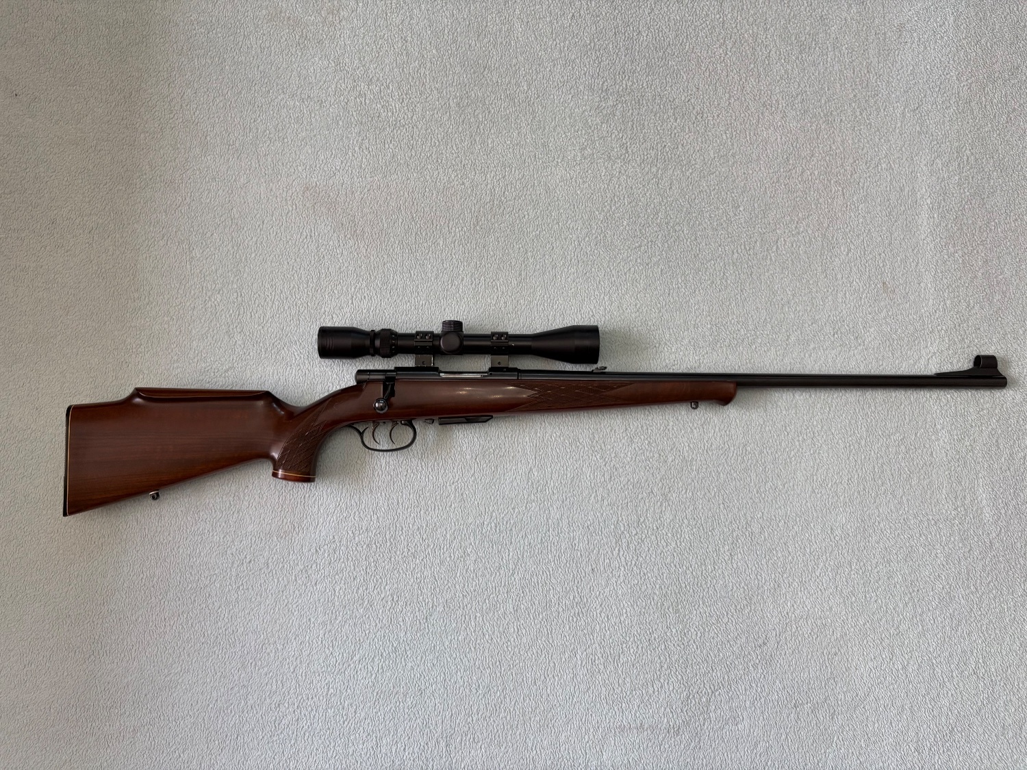 J.G. Anschütz 1700 Bolt Action .222 Remington Rifle