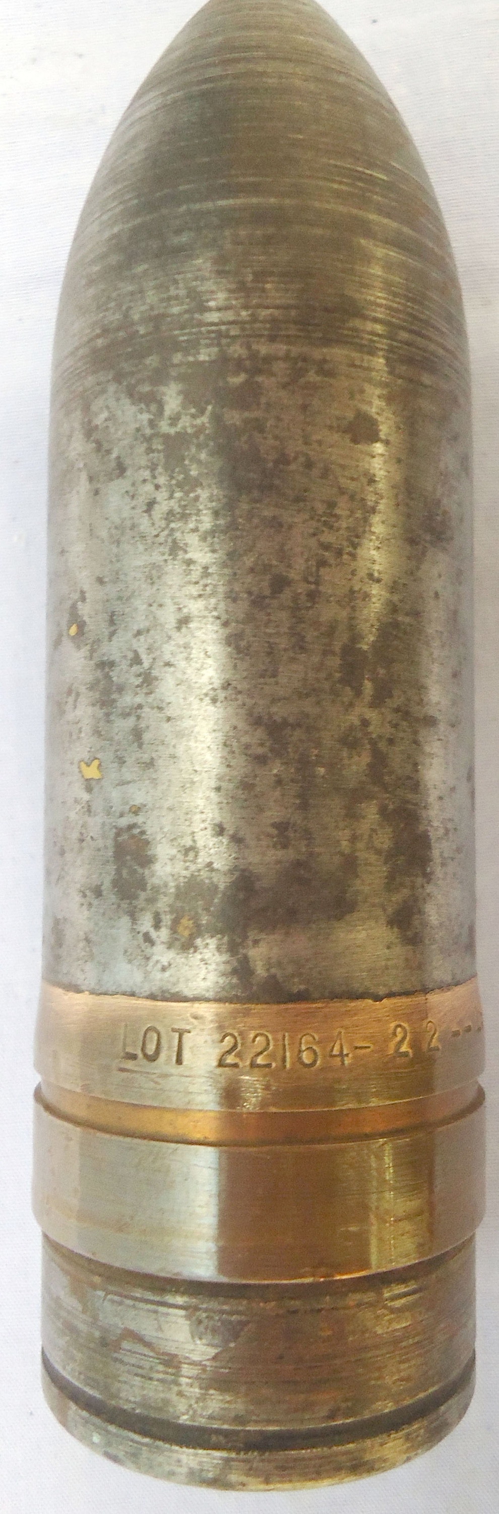 INERT DEACTIVATED. WW2, Unfired, 1942 Dated, American 37mm M16 (37 x 222R), AP/T (Armour Piercing /Trace) Tank/ Anti-Tank Gun Round. - O 2103 American 37mm M16 (37 x 222R), AP/T (Armour Piercing /Trace) Tank/ Anti-Tank Gun Round. - O 2103  Other Ammunition - {CATEGORY}