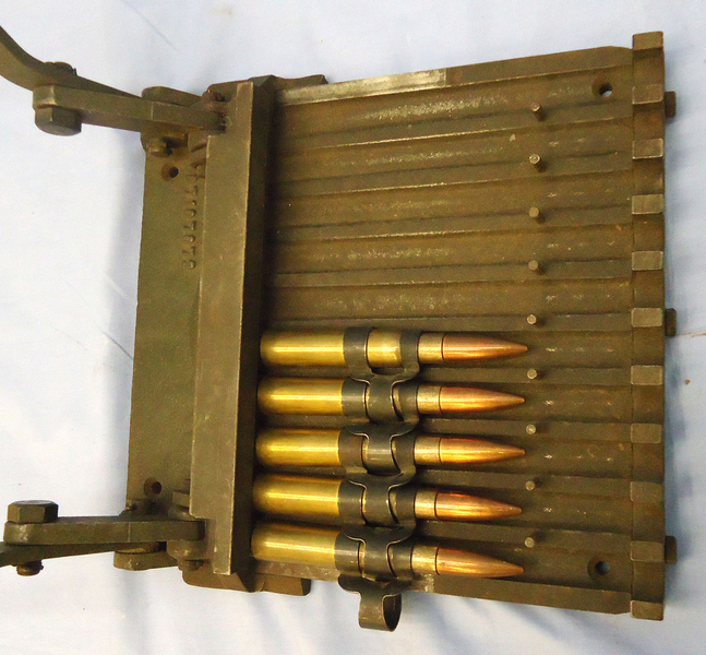 {CATEGORY} - American WW2 Era .50 Calibre M7 10 Round Linking & Delinking Machine Made By The 1900 CORP. Sn - 19966:15 American WW2 Era .50 Calibre M7 10 Round Linking & Delinking Machine Made By The 1900 CORP. Sn - 19966:15  Other Ammunition in 