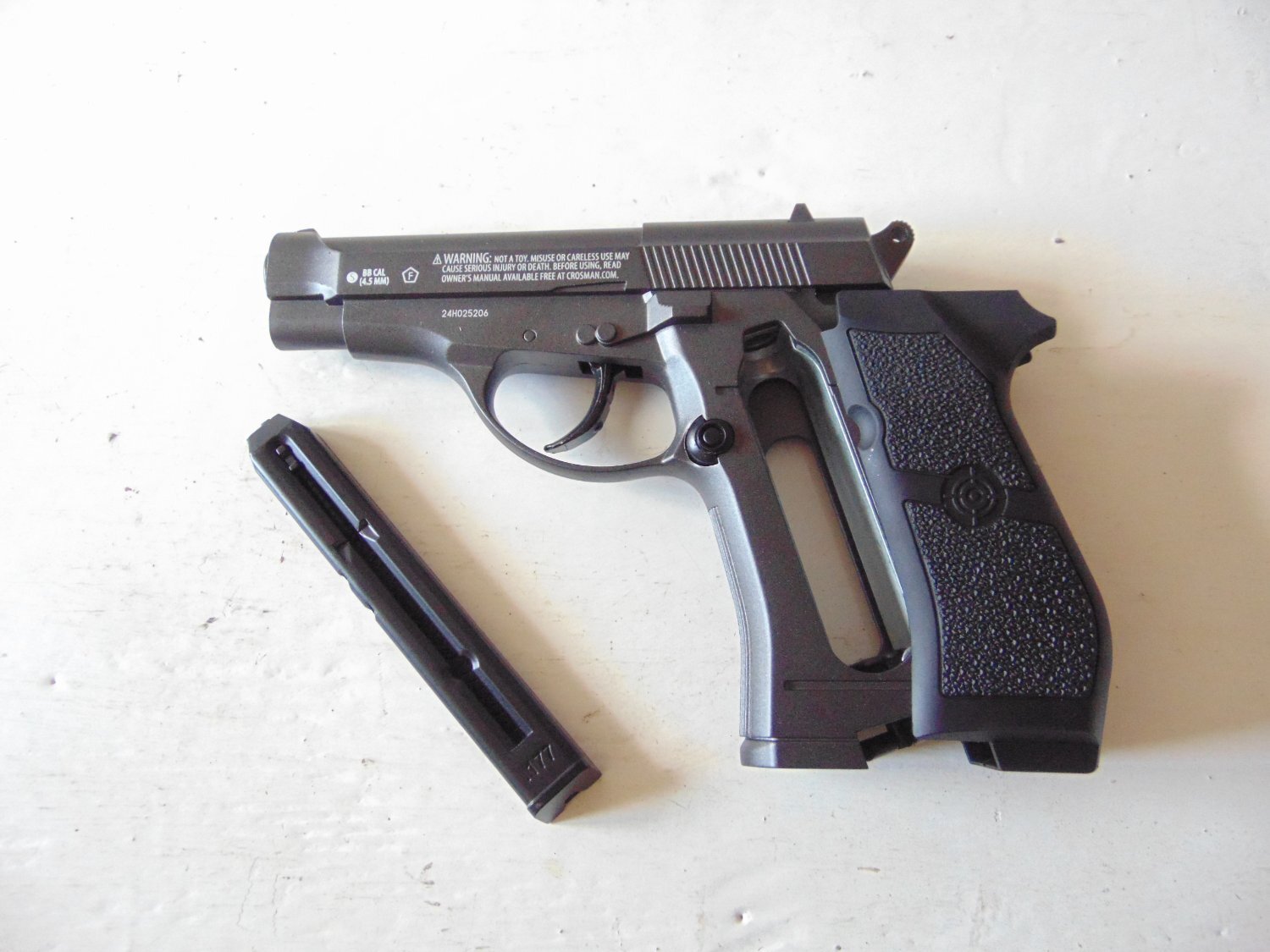 Crosman PMF16 .177 - {CATEGORY}