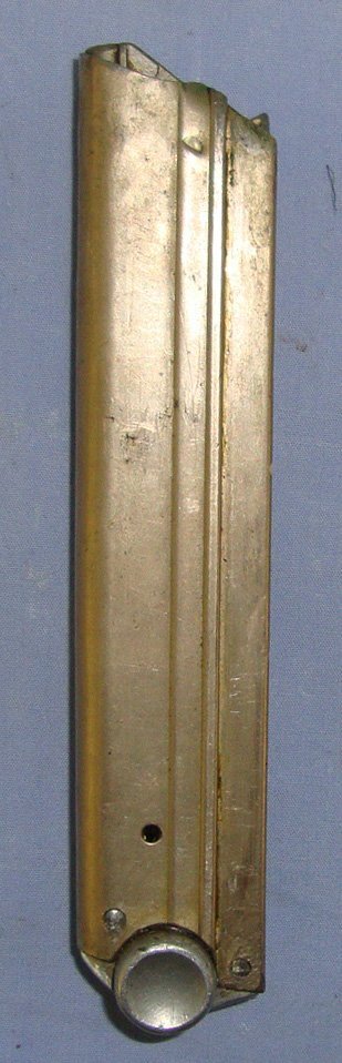  WW2 Era Nazi German Early Nazi Wartime Manufacturer Code S/42 (Mauser-Werke AG, Oberndorf on the Neckar) 8 Round Magazine With Correct Alloy Butt Toggle. Sn 23017  Magazine