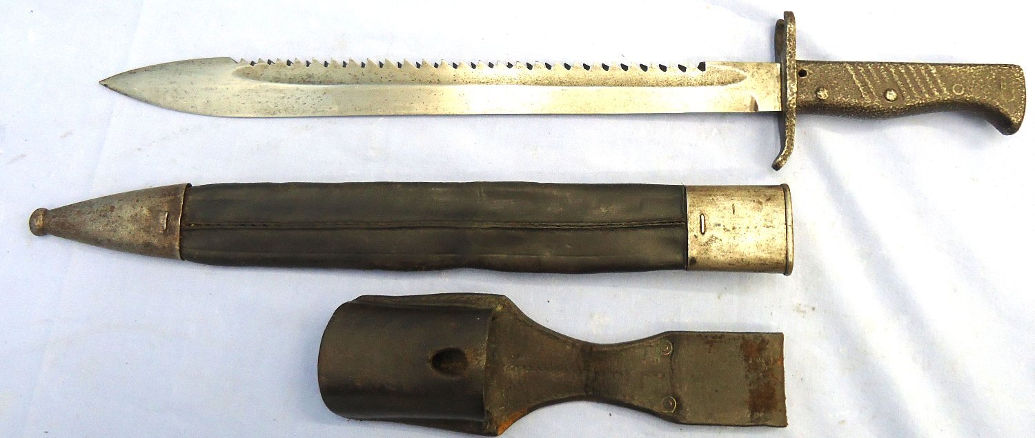 WW1, Imperial German, Ersatz Pattern 98/05 Butcher Sawback Bayonet with High Ears, Steel & Leather Scabbard & Leather Frog. Sn 23478:2 Bayonet - {CATEGORY} in 
