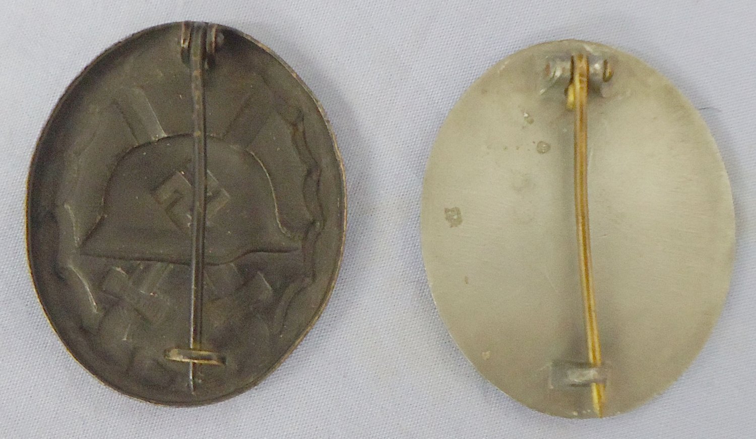  Pair* German Imperial ‘Black & Silver’ Wound Badges. N 154. Pair* German Imperial ‘Black & Silver’ Wound Badges. N 154.  Antique & Militaria
