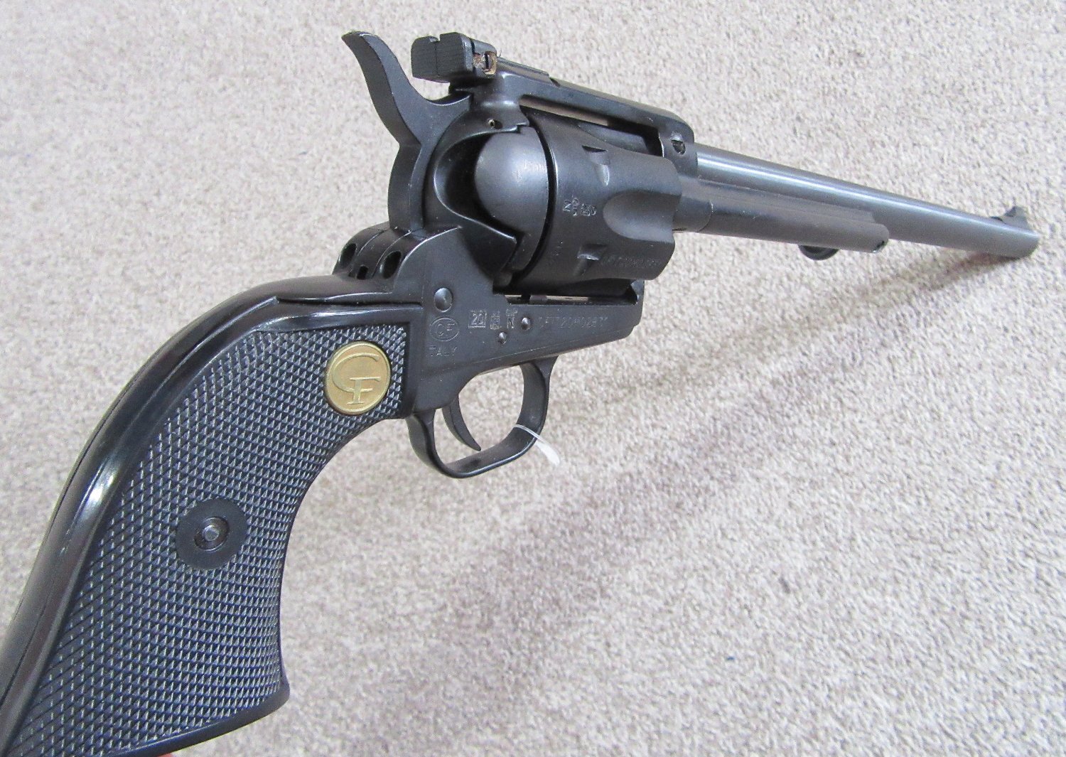 Chiappa Long barrel revolver .22 Long Barrel - {CATEGORY} in 