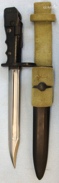 No 7 MK 1 'L' Swivelling Pommel Bayonet For No 4 Rifles with Scabbard & Frog.  Bayonet in 