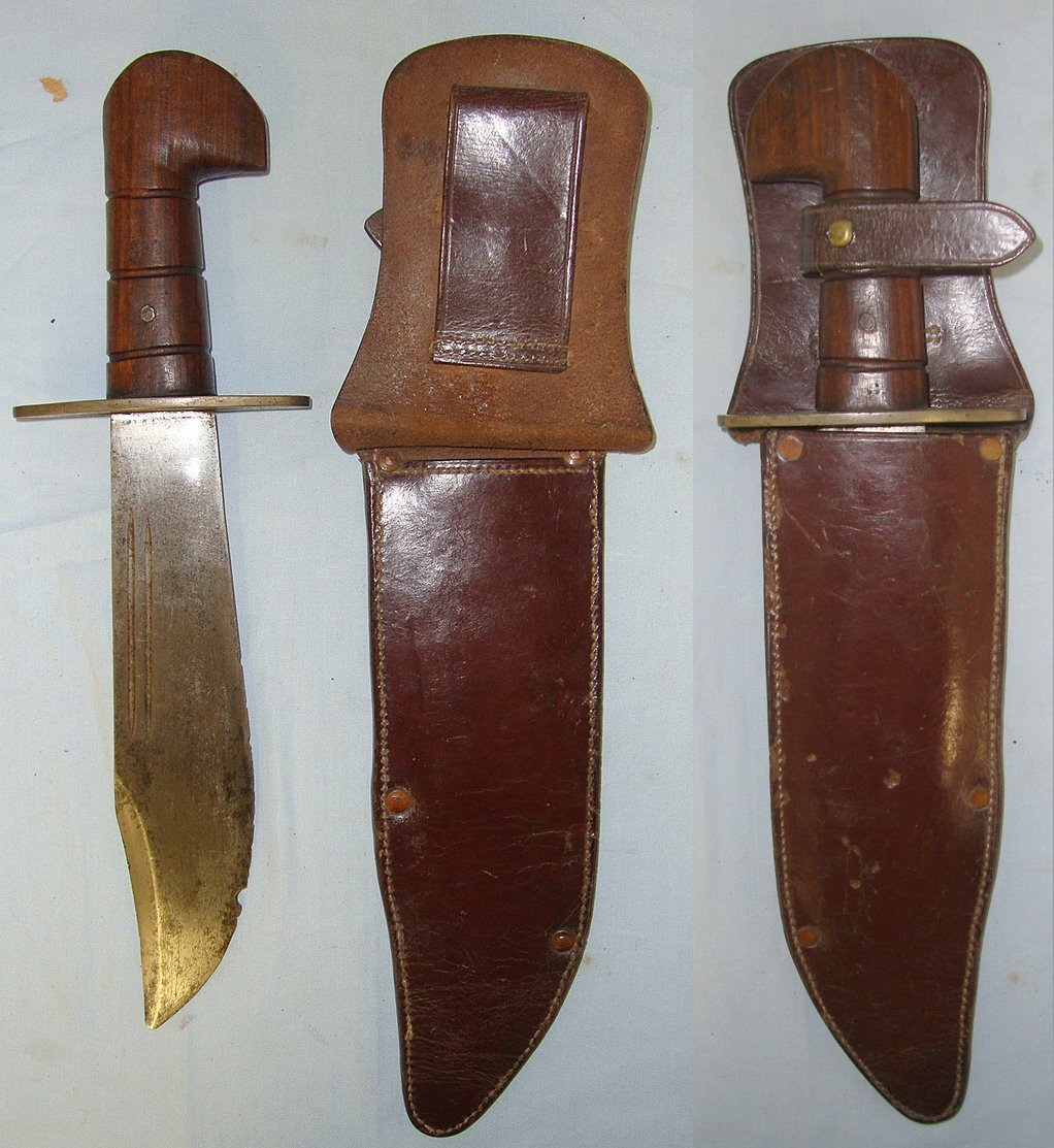  VERY RARE**Original**WW2 Era Indian Made Chindit & Air Crew V44 USA Type Survival / Fighting Bowie Knife & Scabbard. Sn 23630 Knive