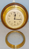 20th Century British Naval Ship\'s Brass Bulkhead Clock With 60 Seconds Time Keeping Feature Mounted On Oak Plaque & Original Key. Sn 13869. 20th Century British Naval Ship\'s Brass Bulkhead Clock With 60 Seconds Time Keeping Feature Mounted On Oak Plaque & Original Key. Sn 13869. Other Accessory