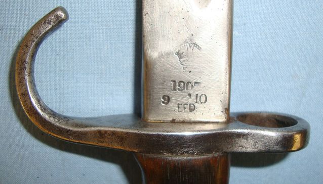 Enfield British 1st Pattern, 1910 Dated Hook Quillon '07' Sword Bayonet By Enfie Bayonet