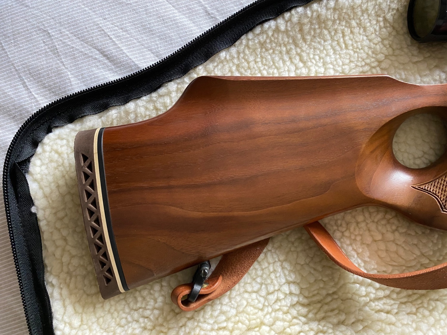 Anschütz, J.G. ANSCHUTTZ 1417  Bolt Action .22 Long Rifle (.22 LR) Rifle - {CATEGORY} in 