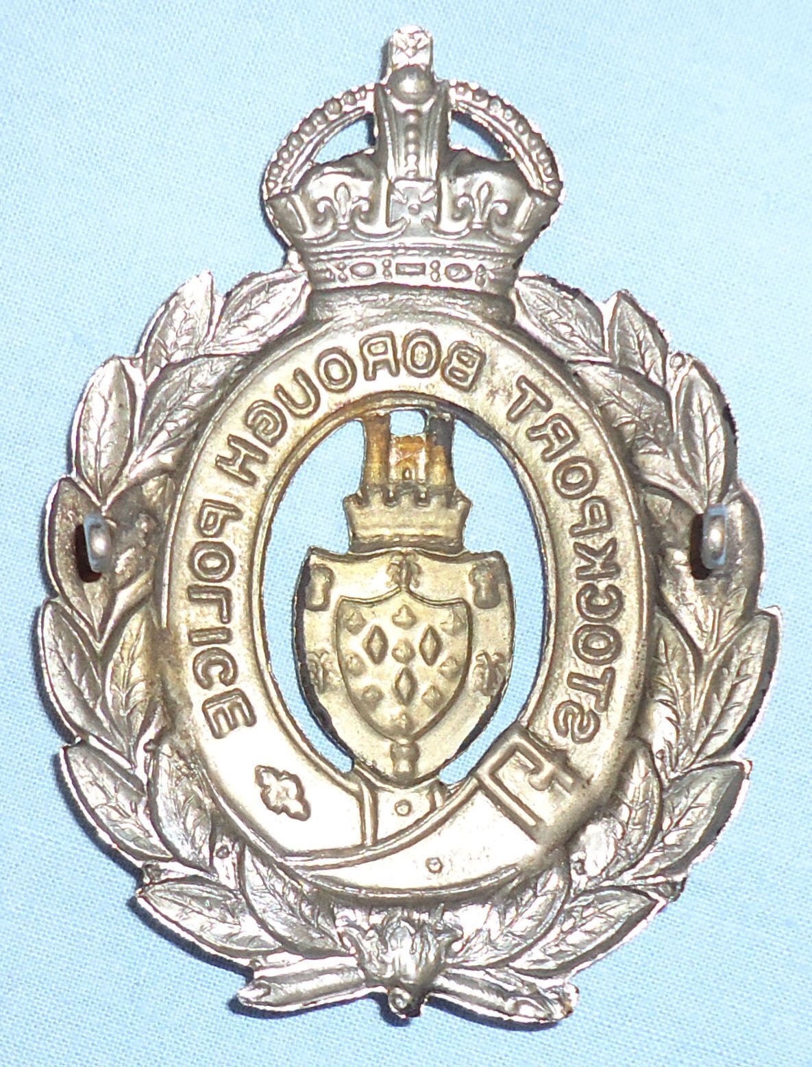  Stockport Borough Police Helmet Plate. BA 893. Stockport Borough Police Helmet Plate. BA 893.  Antique & Militaria