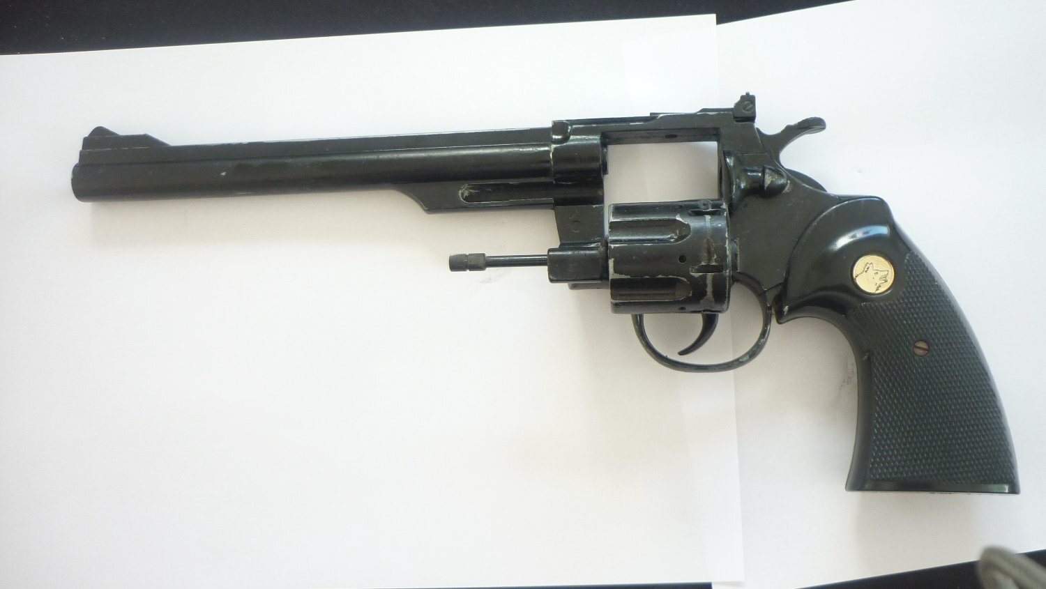 Sussex Armoury.44 Magnum revolver - Blank Firing 