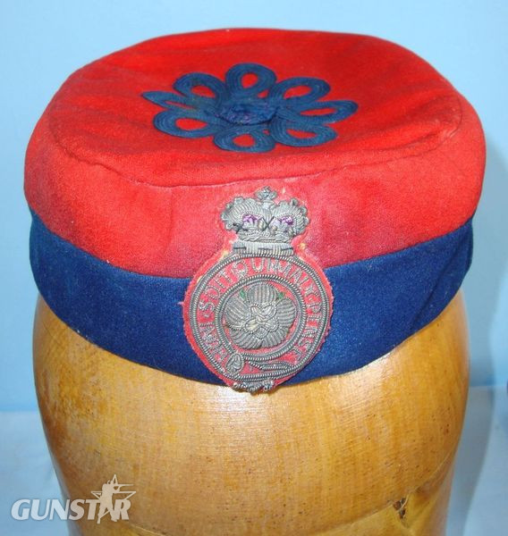 ‘A.J. White London 74 Jermyn Street St James London SW’ together with Royal appo Royal Fusiliers Officer’s Uniform Pill Box Hat With Regimental Badge By White Lo Clothing in 