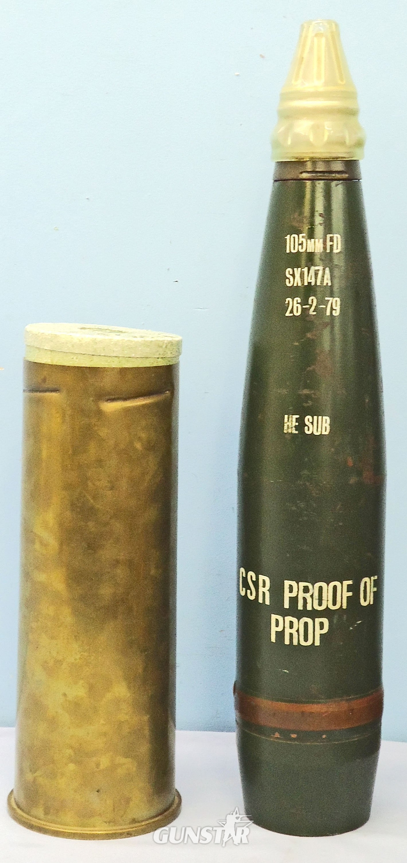 INERT DEACTIVATED. Unfired, British L118, 105MM Howitzer (105x371R) C.S.R. PROOF, High Explosive (H.E) Substitute Round. - O 2130 INERT DEACTIVATED. Unfired, British L118, 105MM Howitzer (105x371R) C.S.R. PROOF, High Explosive (H.E) Substitute Round. - O 2130  Other Ammunition - {CATEGORY} in 