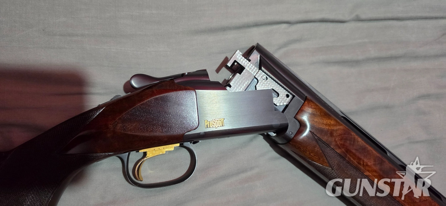 Browning B725 Pro Sport Over and Under 12 Bore/gauge in 