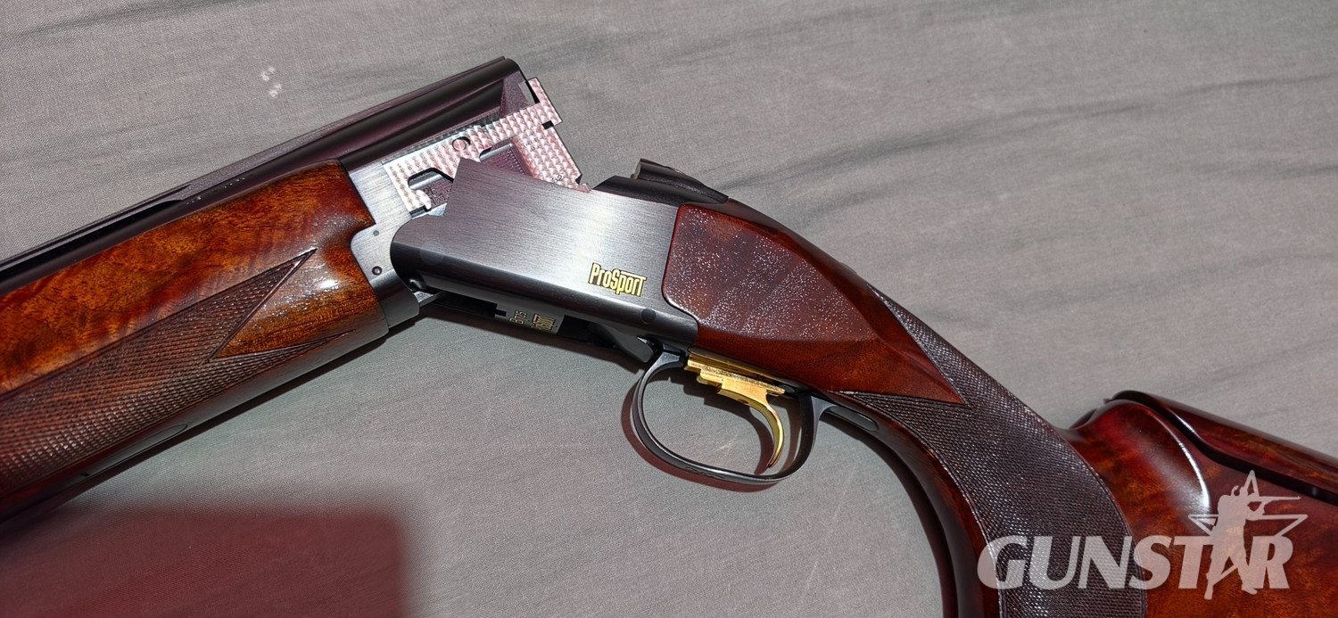 Browning B725 Pro Sport Over and Under 12 Bore/gauge