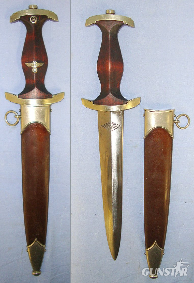  EARLY PRODUCTION**Nazi German 1933 Pattern SA Dagger With Motto Etched Blade By August Bickel Steinbach Hallenberg (Rarity 4) To ‘Fr’ (SA Group Franken Nuremberg) & Scabbard. Sn 23484:43 Knive