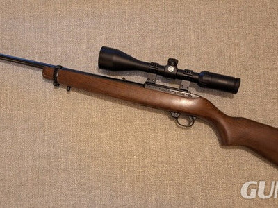 Ruger 10/22 Semi-Auto .22 Long Rifle (.22 LR) Rifle