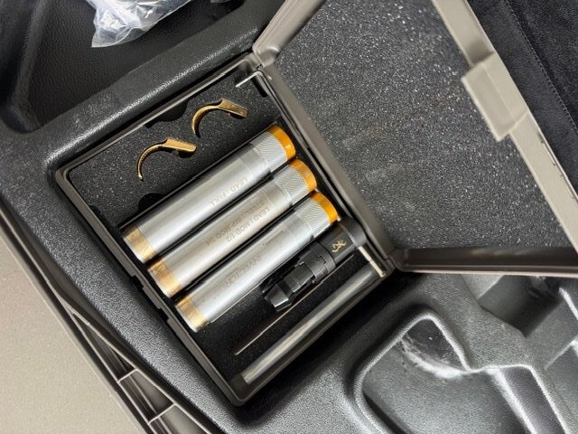 Browning B725 Black Edition Over and Under 12 Bore/gauge