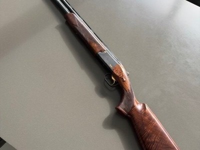 Browning B725 Black Edition Over and Under 12 Bore/gauge