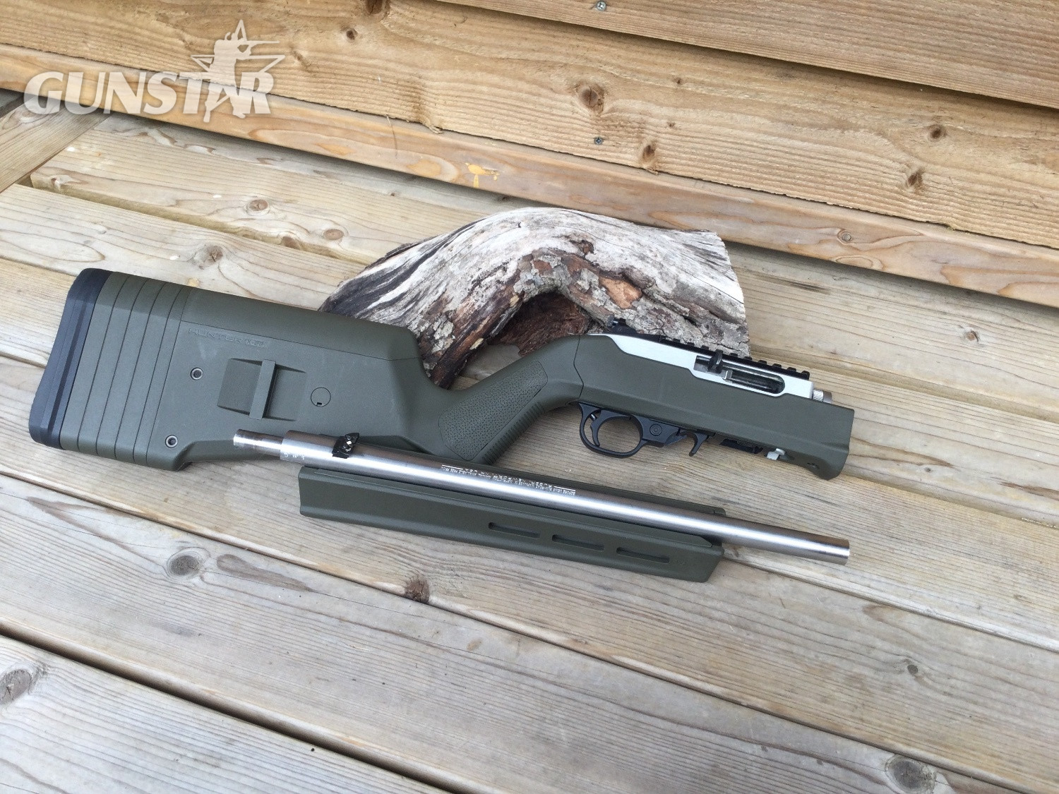 Ruger magpul hunter x-22 take down custom  10/22 Semi-Auto .22 Rifle