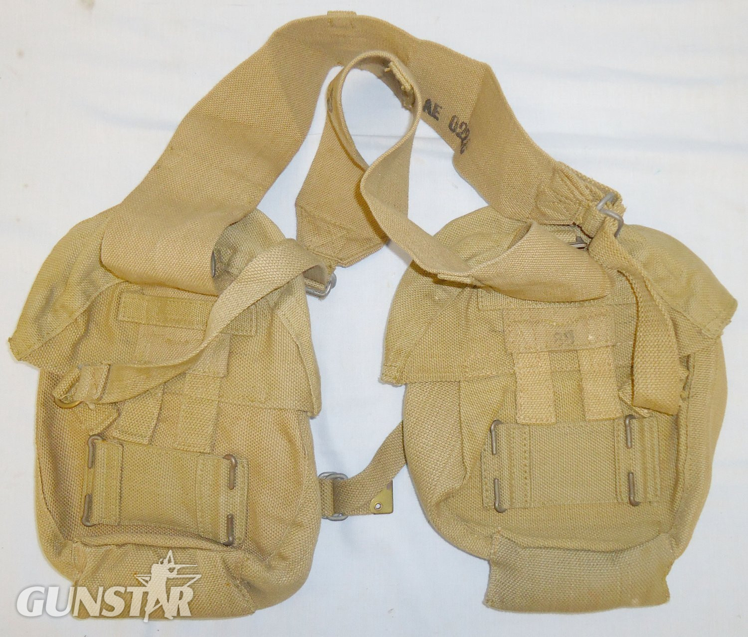  Original 1944 Dated WWII Webley Matching Drum Magazine Pouches for the Vickers ‘K’ Machine Gun used by the S.A.S & L.R.D.G in North Africa, Italy and the Balkans by Maker B.H.G. 22127. Original 1944 Dated WWII Webley Matching Drum Magazine Pouches for the Vickers ‘K’ Machine Gun used by the S.A.S & L.R.D.G in North Africa, Italy and the Balkans by Maker B.H.G. 22127.  Antique & Militaria