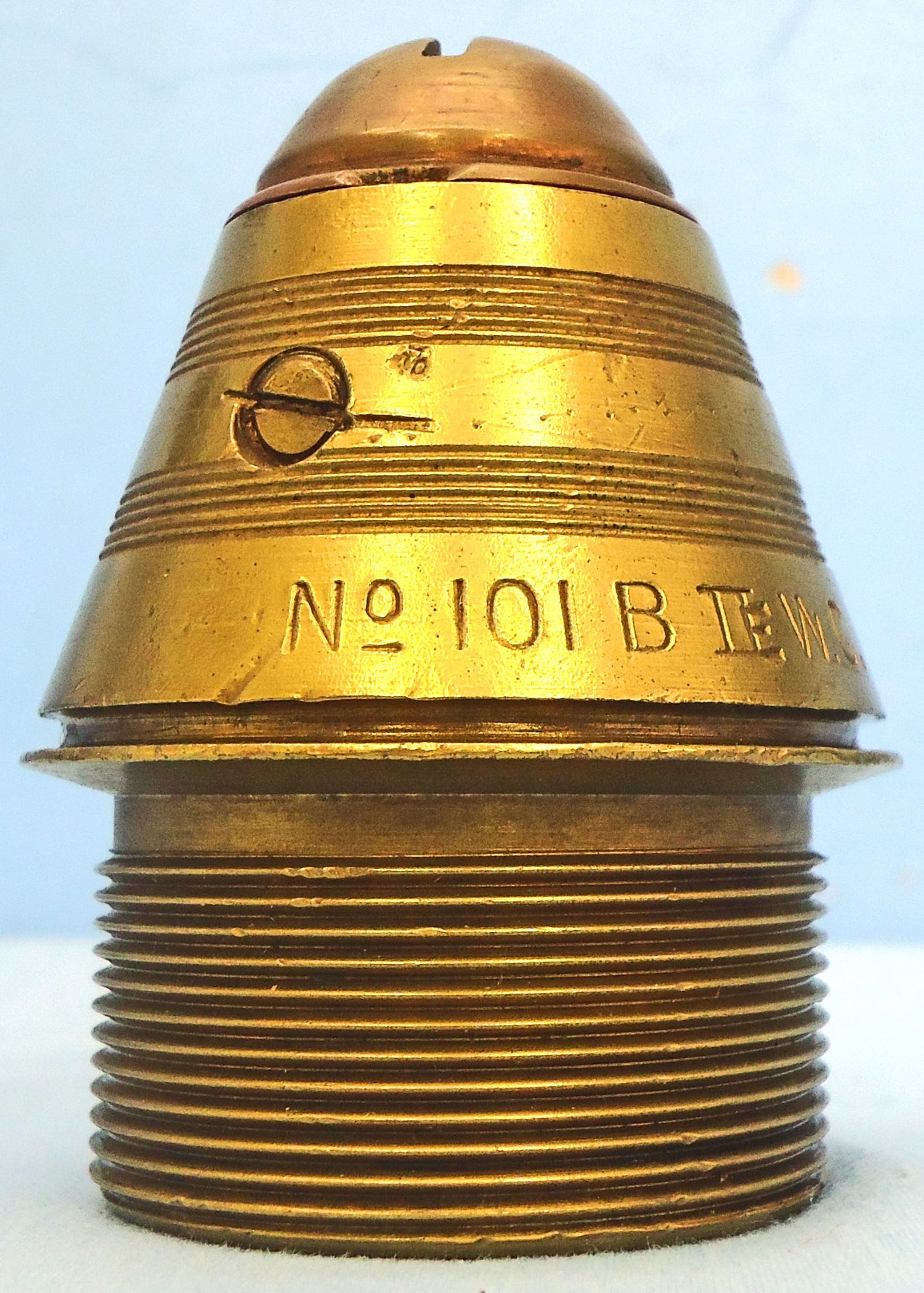 INERT DEACTIVATED. British WW1, 1917 Dated British No 101B Percussion Nose Fuze For High Explosive Heavy Howitzer H.E. (High Explosive) Rounds. - O 2187 INERT DEACTIVATED. British WW1, 1917 Dated British No 101B Percussion Nose Fuze For High Explosive Heavy Howitzer H.E. (High Explosive) Rounds. - O 2187  Other Ammunition - {CATEGORY} in 
