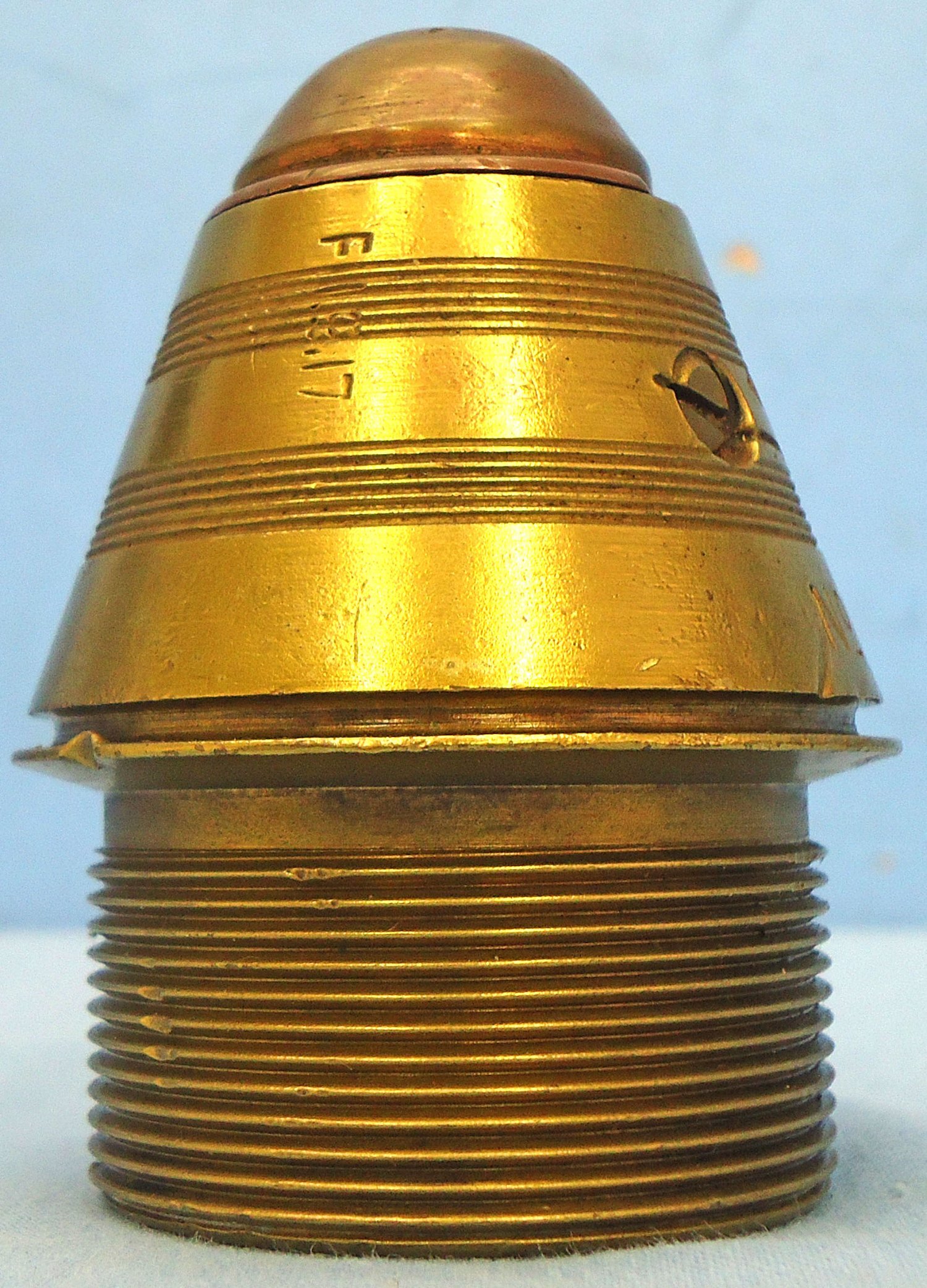 INERT DEACTIVATED. British WW1, 1917 Dated British No 101B Percussion Nose Fuze For High Explosive Heavy Howitzer H.E. (High Explosive) Rounds. - O 2187 INERT DEACTIVATED. British WW1, 1917 Dated British No 101B Percussion Nose Fuze For High Explosive Heavy Howitzer H.E. (High Explosive) Rounds. - O 2187  Other Ammunition 