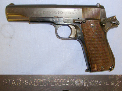VERY RARE**ONE OF 4,000**1st VARIANT**WW2 1942 Spanish Star Nazi German Military Contract Model B / Colt M1911 9mm Parabellum Calibre Semi Automatic Pistol For Nazi Heer, Kriegsmarine & Luftwaffe None Semi Auto