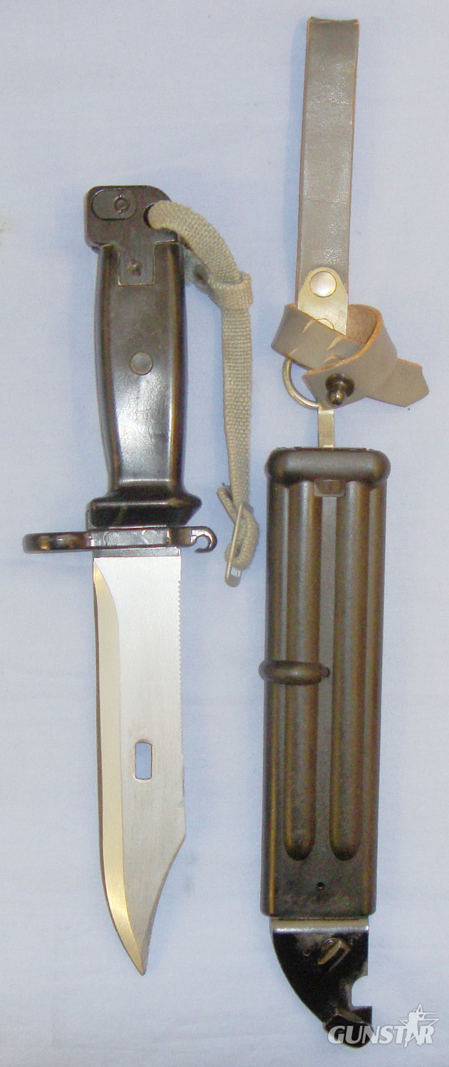 U.S.S.R Avtomat Type II Bayonet and Wire Cutter Bayonet for the AKM Rifle. 20821:11. Bayonet in 