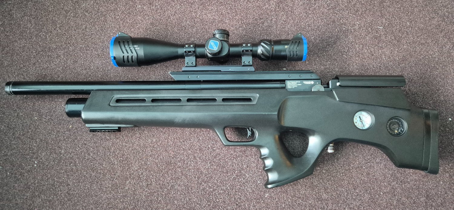 FX Airguns Bobcat .177 Plus High Quality Scope, Filling Bottle, Quality Nuprol Gun case, Full Kit! .177