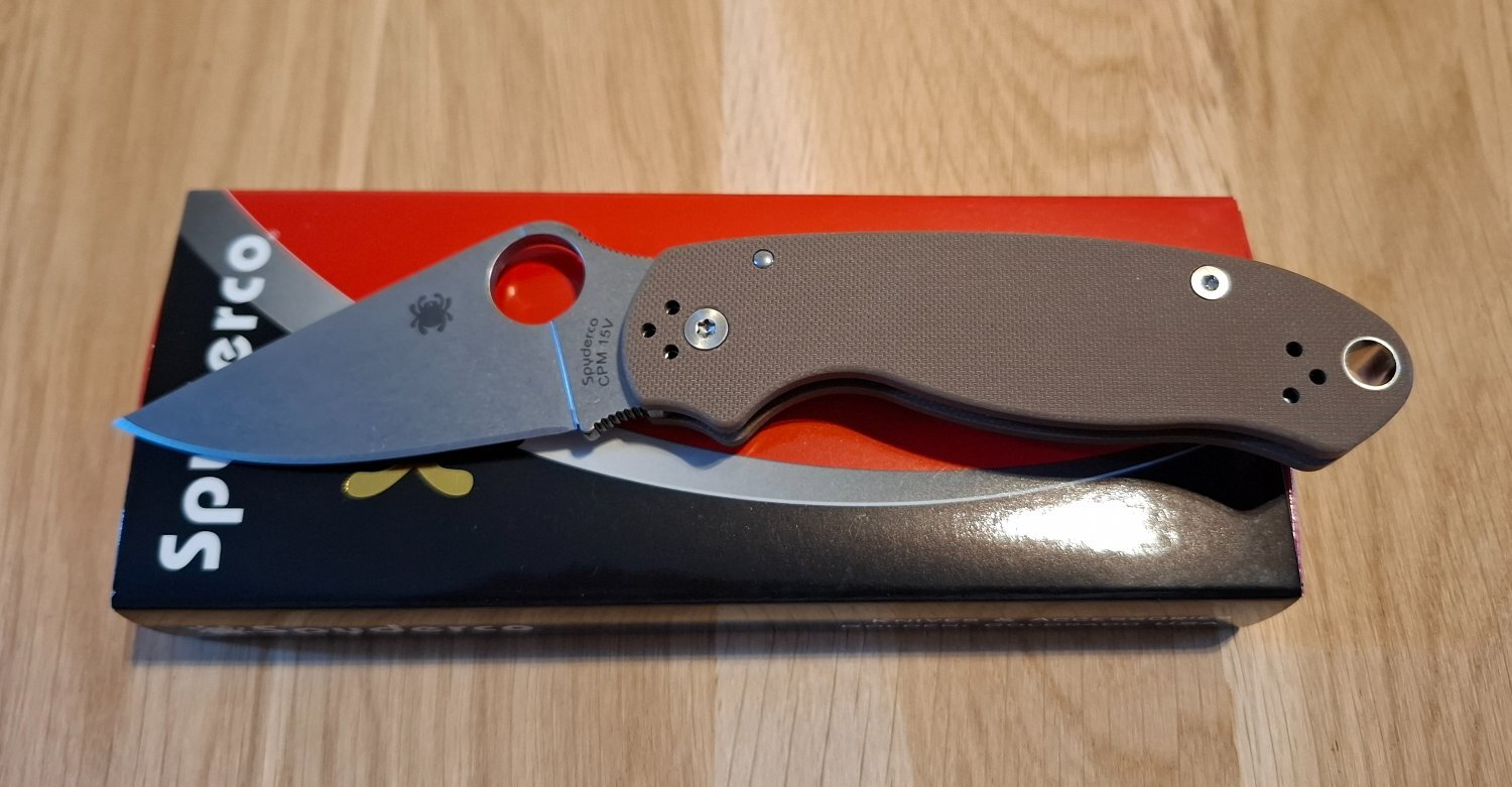 Spyderco para 3 15v Knive
