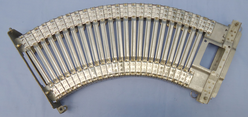  American McDonald Phantom 20mm Aircraft Gun Ammunition Flexible Feed For The M61 Vulcan Gun. - MISC 912 American McDonald Phantom 20mm Aircraft Gun Ammunition Flexible Feed For The M61 Vulcan Gun. - MISC 912 Other Accessory