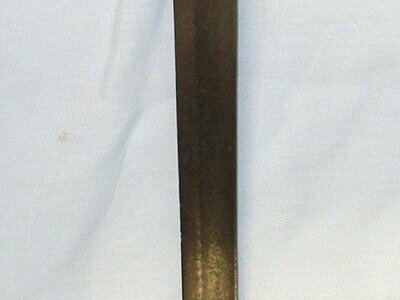British WD 1845 Pattern Royal Navy Boarding Cutlass Weapon With Earlier 1805-1817 John Gill Birmingham Blade, Guard Mounted With Brass Rack Identification Plate With Partially Visible Rack Weapon Number ‘L3’. Sn 22370:1 Sword