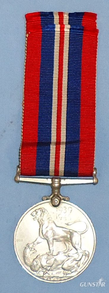 War Medal 1939–1945 with Ribbon. M 135. War Medal 1939–1945 with Ribbon. M 135. Antique & Militaria in 