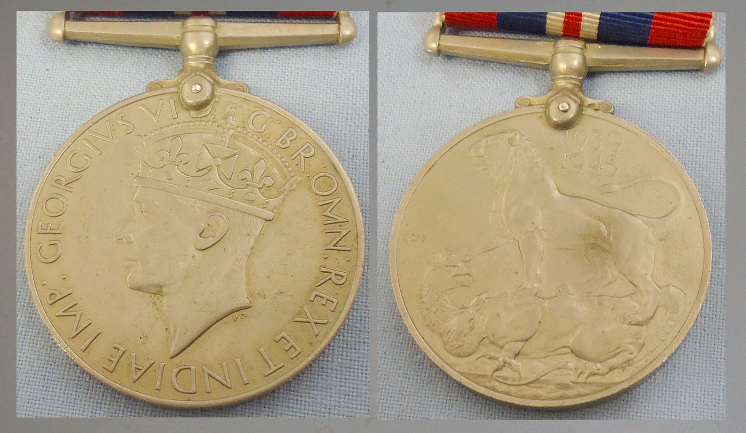 War Medal 1939–1945 with Ribbon. M 135. War Medal 1939–1945 with Ribbon. M 135. Antique & Militaria