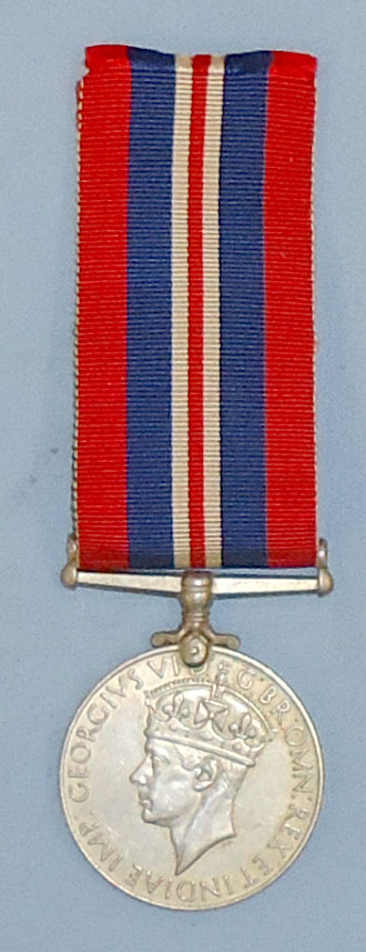  War Medal 1939–1945 with Ribbon. M 135. War Medal 1939–1945 with Ribbon. M 135. Antique & Militaria