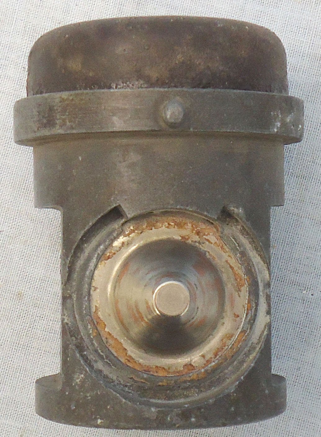 INERT DEACTIVATED, RARE, WW2, German V1 Flying Bomb No 80 Fuze And Transit Cap. - O 2205 INERT DEACTIVATED, RARE, WW2, German V1 Flying Bomb No 80 Fuze And Transit Cap. - O 2205  Other Ammunition - {CATEGORY} in 
