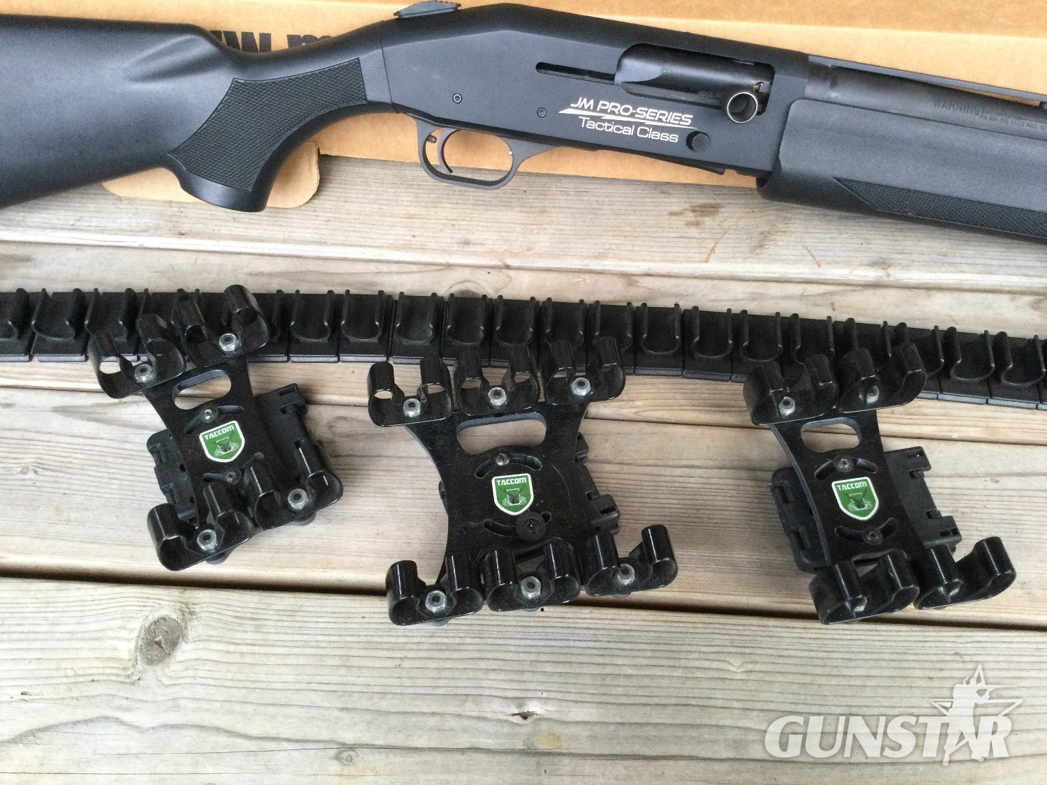 Mossberg Tactical 3 shot  Semi-Auto 12 Bore/gauge - {CATEGORY} in 