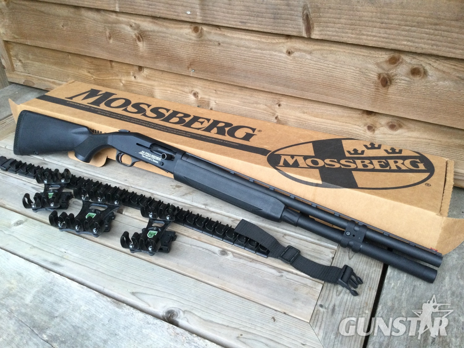 Mossberg Tactical 3 shot  Semi-Auto 12 Bore/gauge - {CATEGORY}