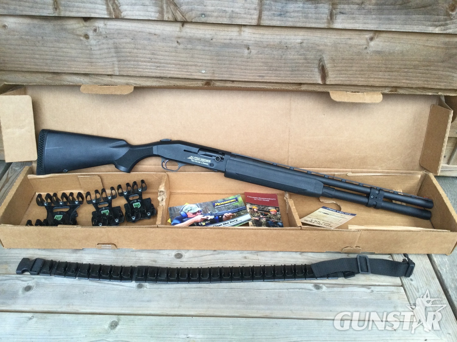  Mossberg Tactical 3 shot  Semi-Auto 12 Bore/gauge