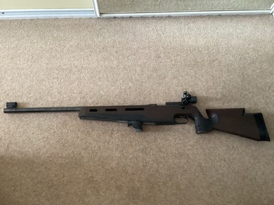 J.G. Anschütz .22 1807L left hand Left hand Bolt Action .22 Long Rifle (.22 LR) Rifle