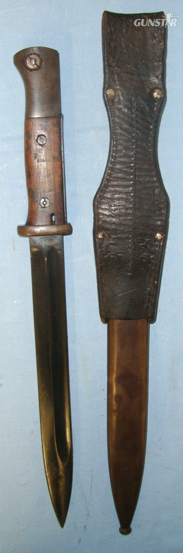  WW1 Imperial German Storm Trooper’s Kar 98 Bayonet Re-Issued Inter War & WW2 To The Nazi ‘DR’ Deutsche Reichsbahn (German National Railway) Military Guards / Police & Scabbard With Leather Frog. Sn 22382 Bayonet