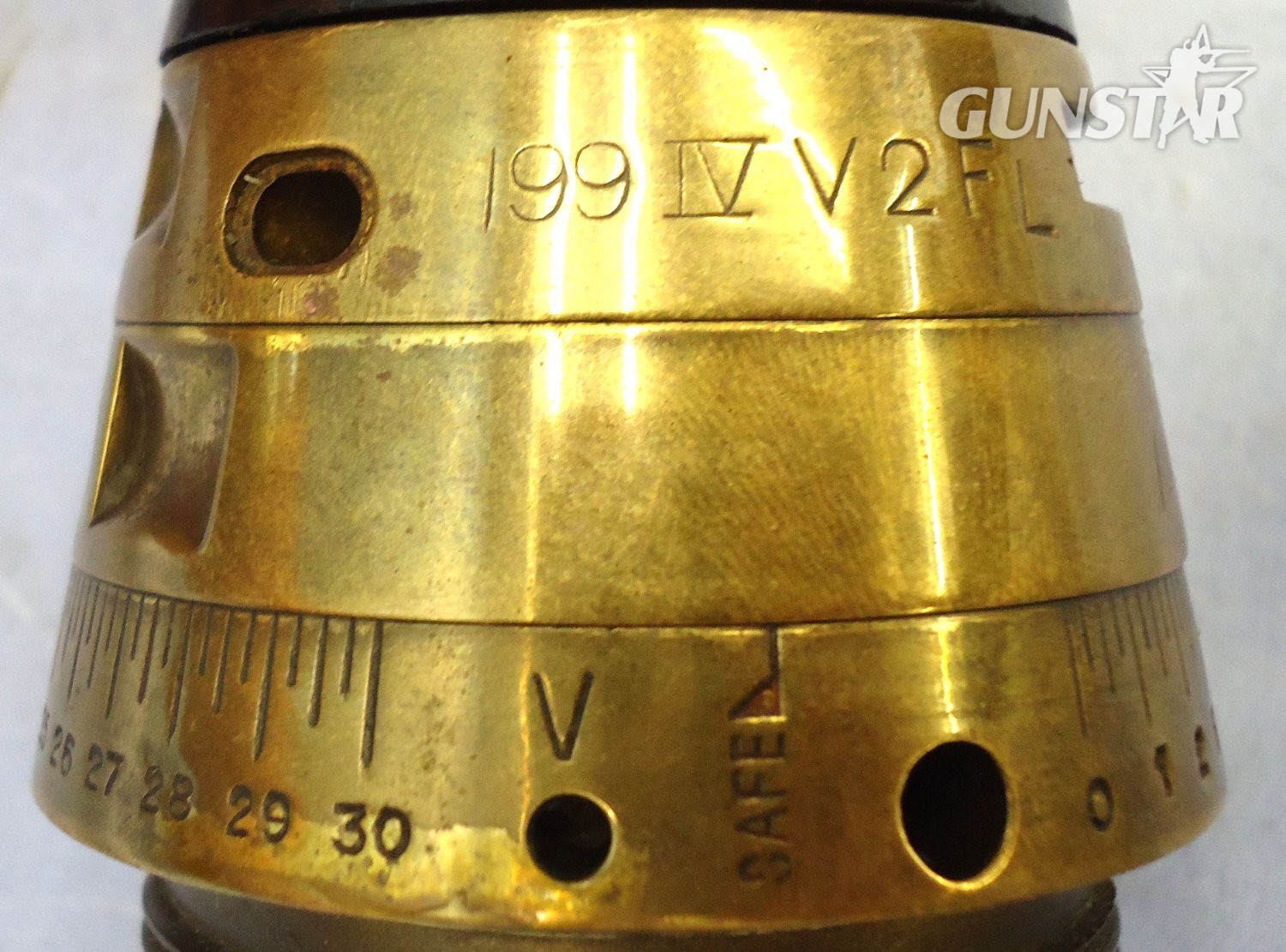 INERT DEACTIVATED. **MINT** British, WW2, Strippable, No 199 Mk IV Time Fuze for the British 3.7 Inch Anti-aircraft Gun. O 2411 INERT DEACTIVATED. **MINT** British, WW2, Strippable, No 199 Mk IV Time Fuze for the British 3.7 Inch Anti-aircraft Gun. O 2411 Various Other Ammunition 