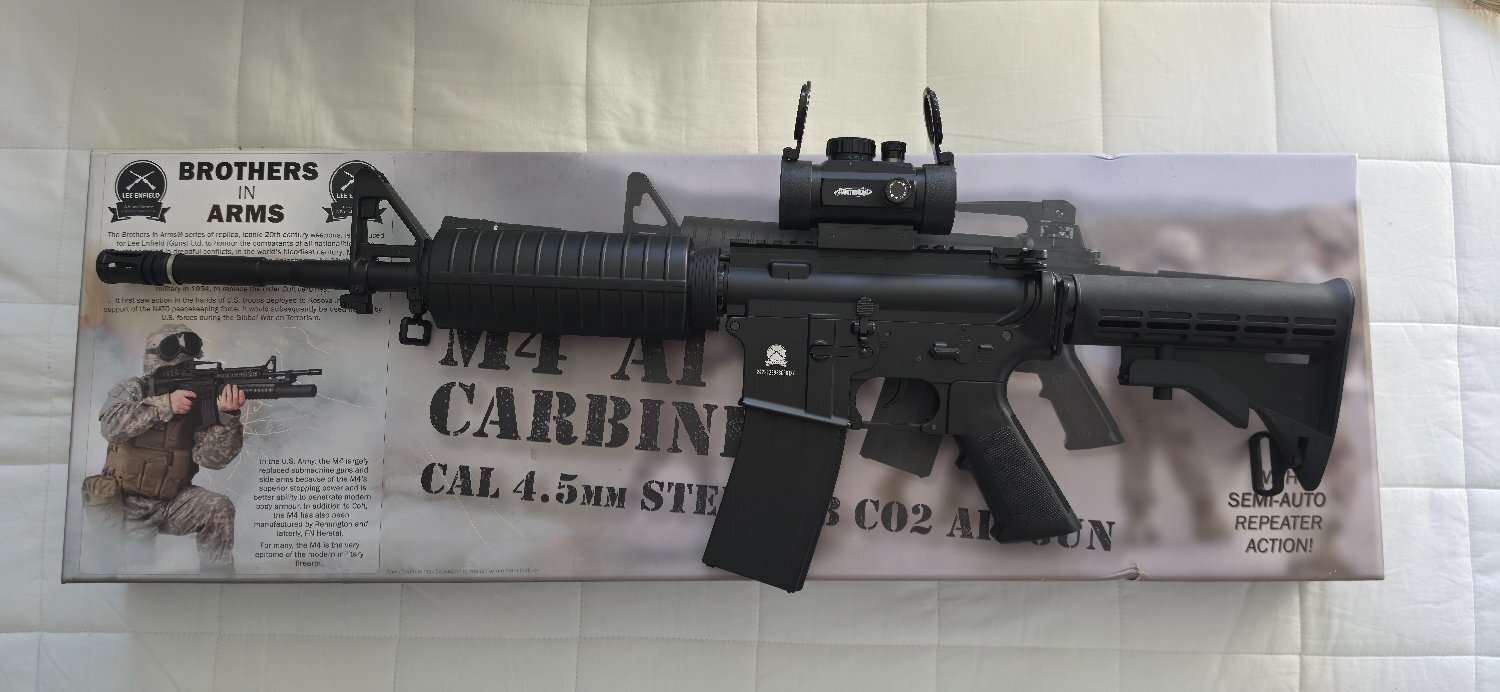 Lee Enfield M4A1 Carbine With Red Dot Sight 4.5mm