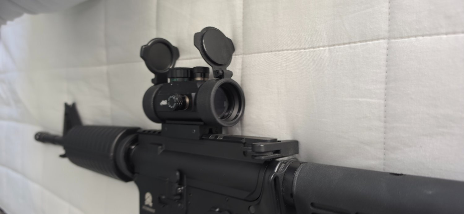 Lee Enfield M4A1 Carbine With Red Dot Sight 4.5mm 