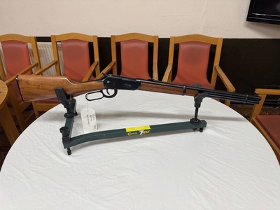 Winchester .357 Lever Action Rifle. Original Winchester 94ae Lever Action .357 Rifle