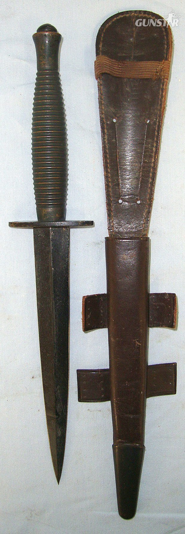 WW2 Era British 3rd Pattern Commando Fairbairn Sykes FS Fighting Knife With No.3 Mould Marked Hilt, Guard Stamped ‘I9’ & ‘5’ & Scabbard. ED 901 Knive in 