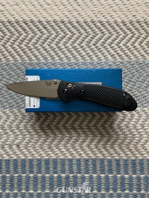 Benchmade Knive - {CATEGORY}