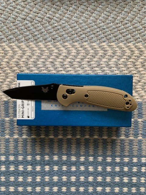 Benchmade Knive - {CATEGORY} in 